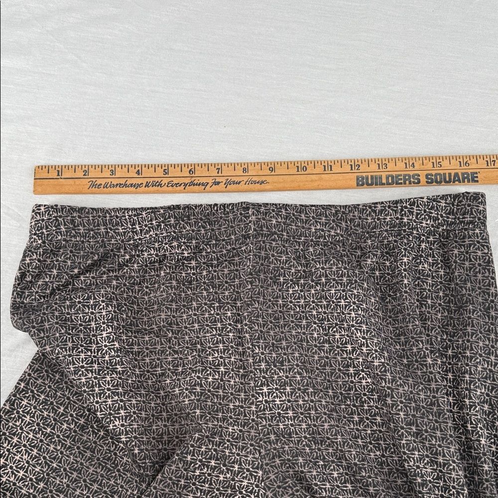 Tahari Pajama Set Wm Large Fleece Backed Satin Trim Cropped Pants Short Sleeve - Picture 11 of 13